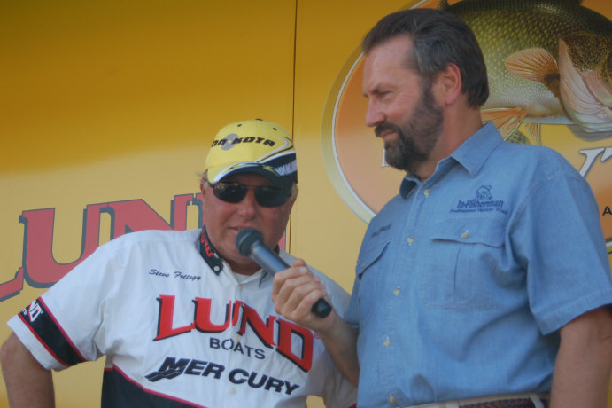 81676465-9151-4D05-AE2F-2D2BFF5426C8