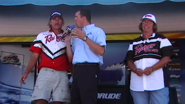 83CE7DAD-F01C-465F-936B-54F1F4A9D34B