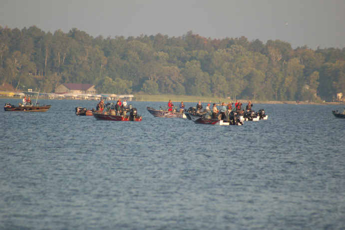 860C782F-239F-45DE-8A3D-69BB5B229E6C