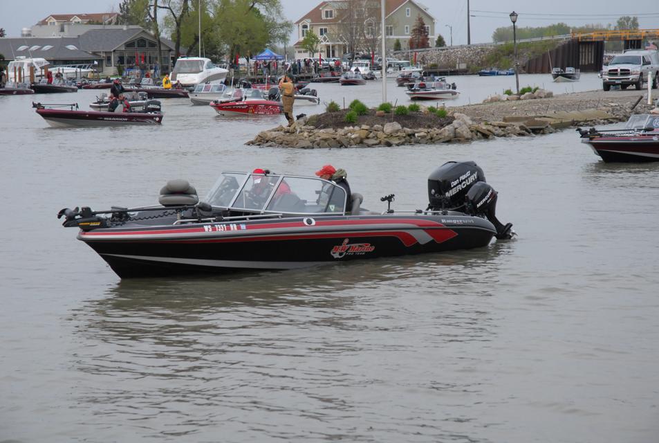 8707F365-ADFF-4062-B0F3-6081825D9B6A