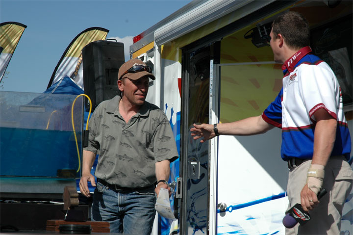 880C8A92-5C31-43F8-A46A-504B595E3AB8