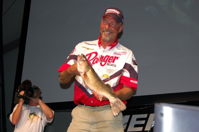 88FB7119-82BD-40BC-ACB0-FABB49EDAEF3