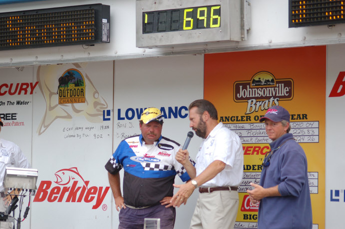 8A215071-C63F-4799-ACE2-F223F8DB382A