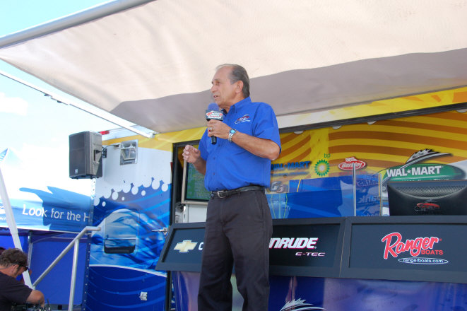 8A522649-580B-40E9-A17E-B57B7E545A8E