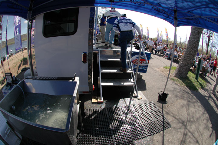 8B4DE43B-1A8E-4399-B671-DC7D191CEB63