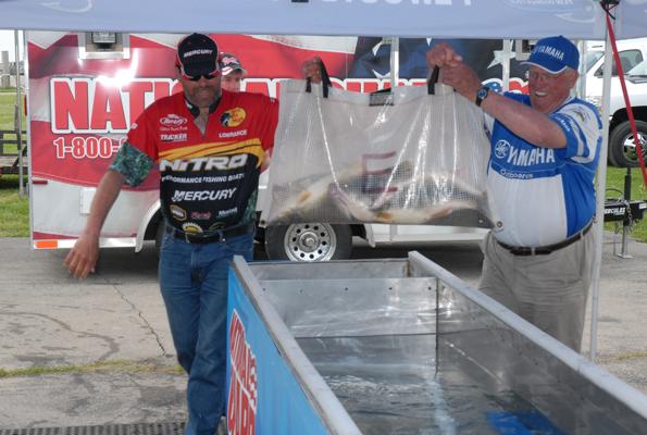 8C6E11F5-1371-43E1-A0C9-BA08A26670B4