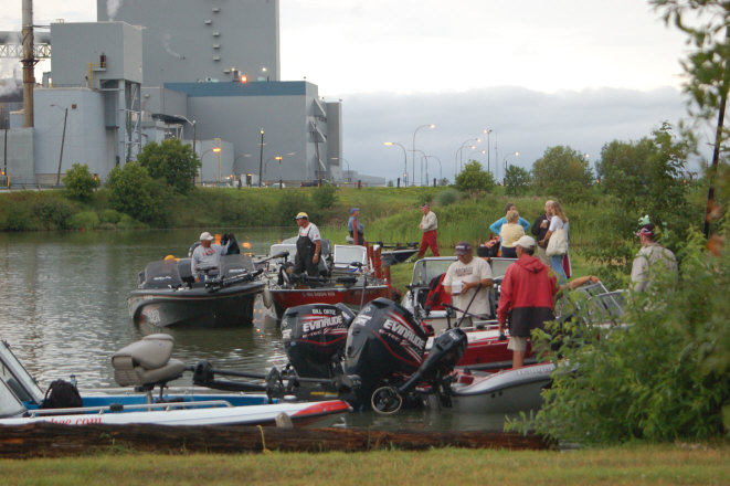 8F53387D-B335-43A2-AC03-1EB86B97B4A7