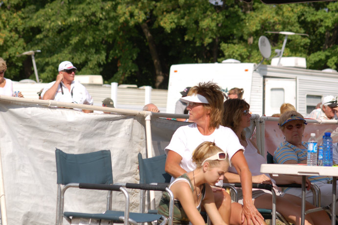 9175C258-9425-40EF-A3D7-4EECF9A2D673