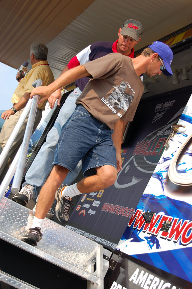 920B451F-C707-4534-8C1A-9BB79B893B35