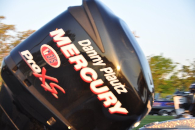 9276FF77-8092-4A37-A78D-DD67EC185F01