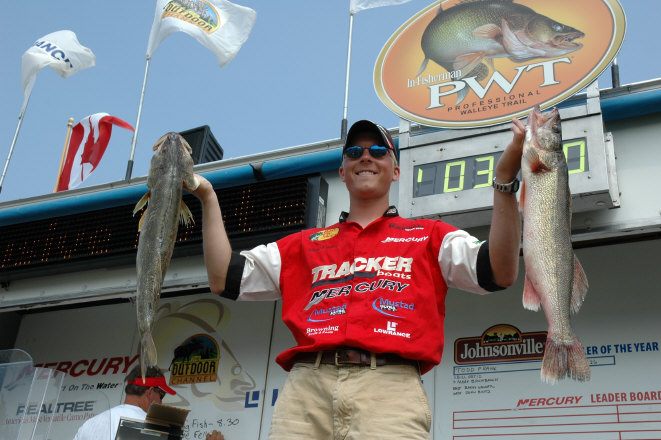 92BB1B61-12A6-4AC5-A183-68E6883E17B6