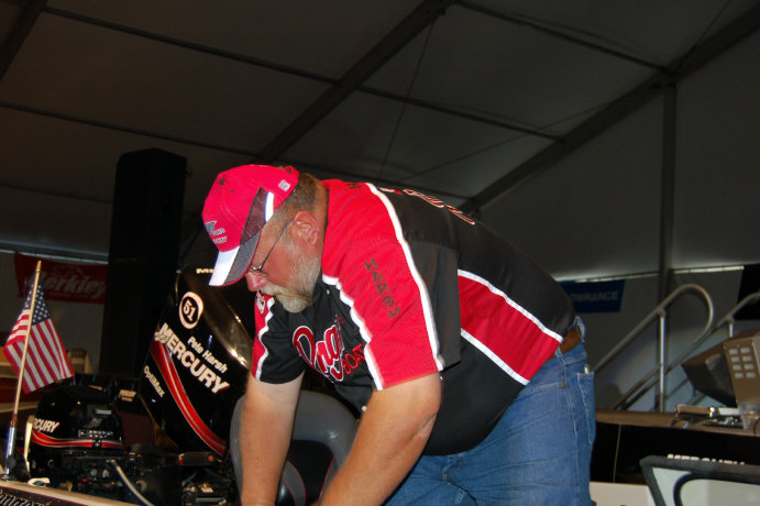 9329C1E2-D597-4386-9C61-411F45111FD3