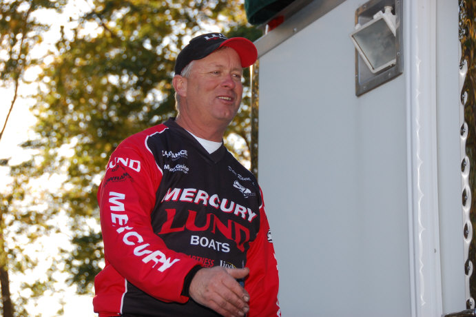 963293C0-2789-4065-B89D-7602A817711F