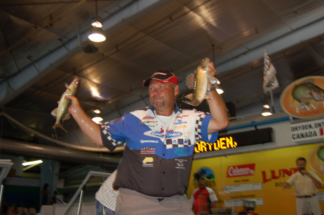 9759AE9F-C2CC-4B05-870A-77D57831AE60