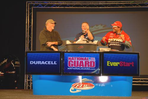 9B06DFE2-B6B0-413F-BF94-8E5FBCDF73A1