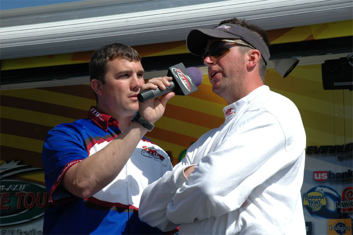 9BAD8451-EE26-45B5-B7E4-223C76E945B0