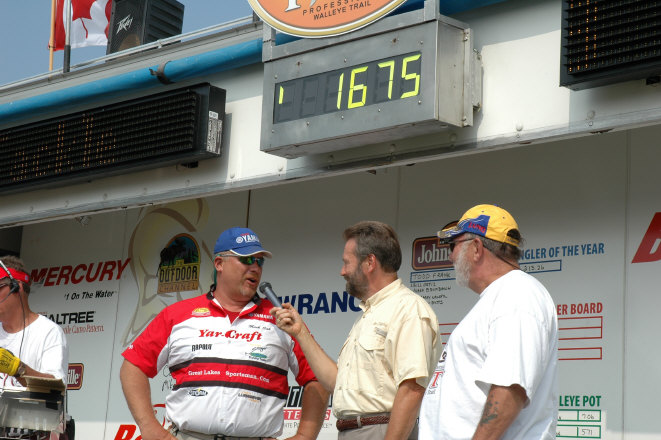 9BD750C5-57A7-46B3-B36D-8CFB0226D9F8