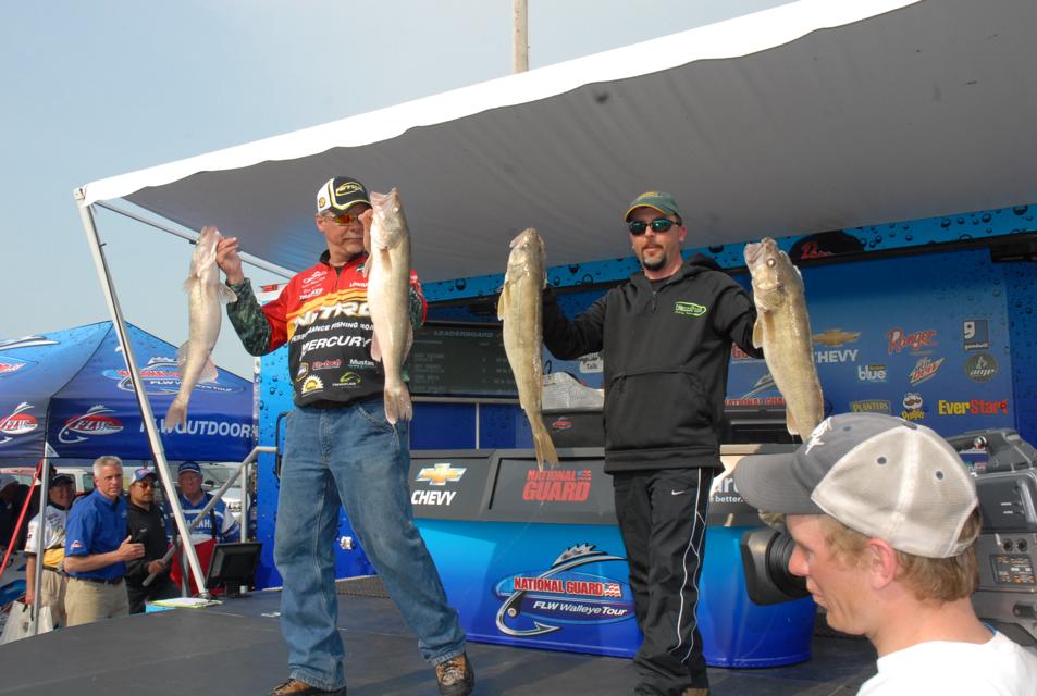 9CAF0F59-8313-4F30-9759-8774D5B14FA7