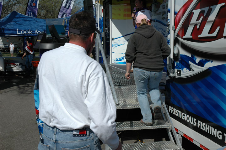 9E667870-58FA-4C56-B459-40BE42AF10EE