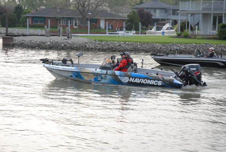 9EB03954-71E6-4A2C-B102-FB5F265D6699