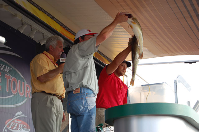 A1914F8F-1B05-4104-B657-8CDE2DDA8156