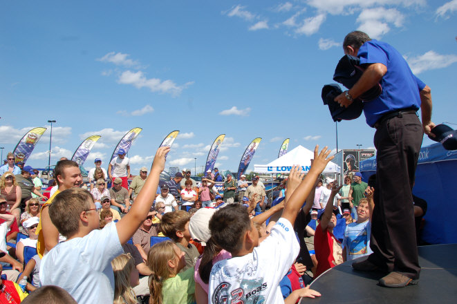 A30C8219-666E-4B03-BBEB-5EE55A4520E3