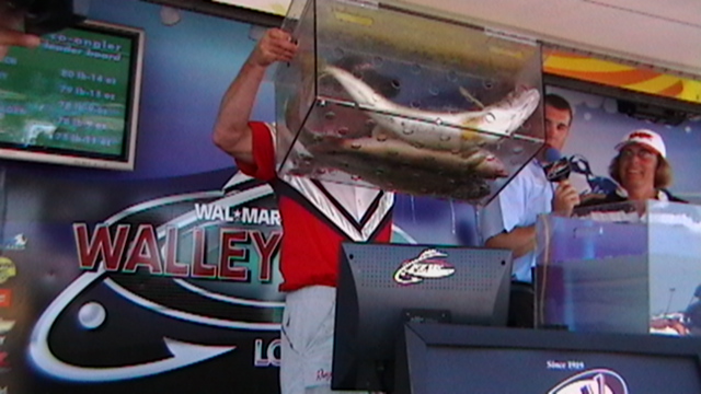 A3F51202-D4BD-4132-9E4D-0E34BB7272A8