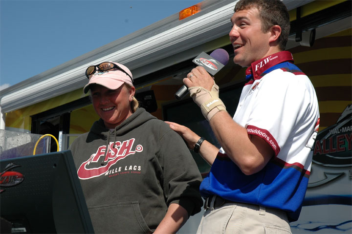 A51B90ED-D4B0-4D6E-9FFF-E3910728A296