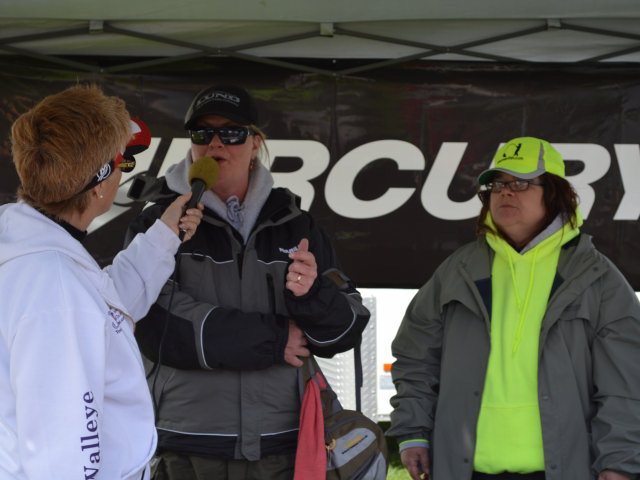 A589E6D8-0295-4C03-B2EC-78F26C275147