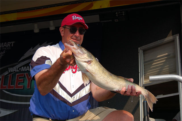 A64B3758-EAEA-429E-8F2D-D6B2A1E39DF7