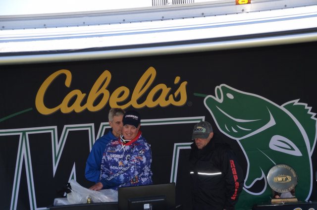 A6FB147A-DE46-4D3E-9BE7-21BF82389B12