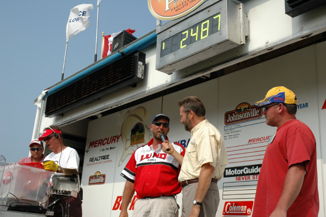 A7461BE7-91D2-42C0-872B-83A0B7A0951D