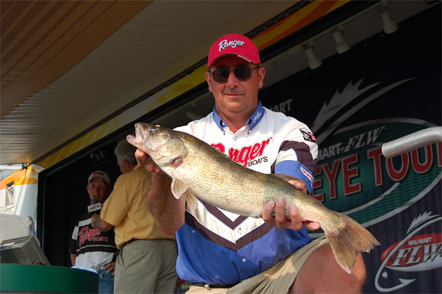 A898A479-0AAB-4056-A626-D72B5A5205DC