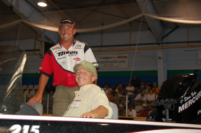 ABE08F08-29E4-45DE-9CFD-E08658EBFC1B