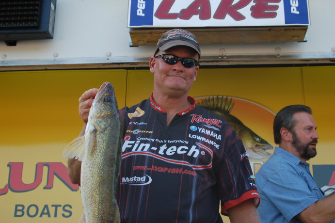 ADDFD3BE-3392-4014-A77B-B18BFA995C23