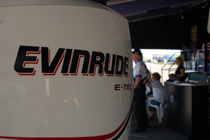 AE6FF3FC-13A9-4E09-9706-30166E318BCD