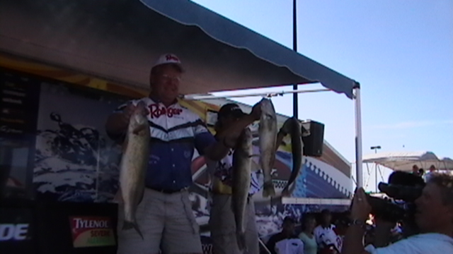 AFAFA57D-8D46-49F3-8495-ED015DD53972