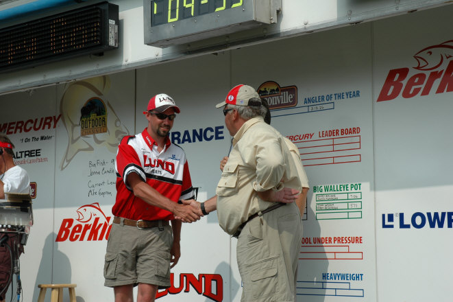 B0EBBE2F-46A6-4D32-8834-44A04AD18E82