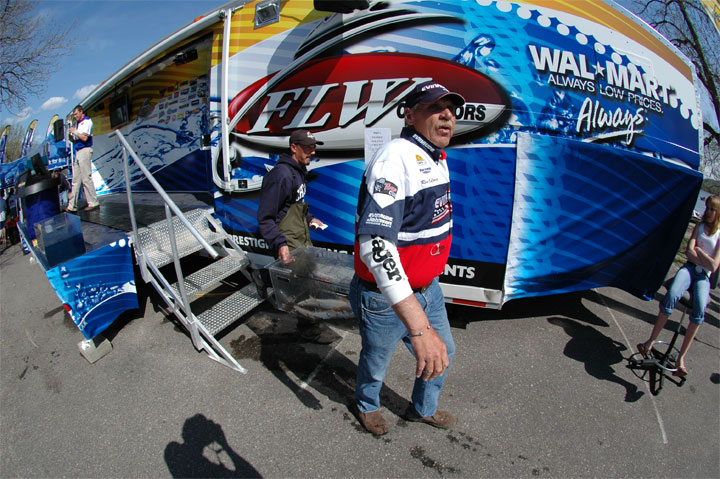 B298CB80-FDDA-4044-9ED2-D0A43301BCAF