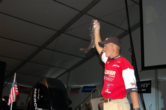 B4E3B398-16C6-49B8-9395-B5ABB4B57896