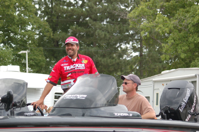 B7C3D204-3C0C-40C2-B807-0A5454596E4F