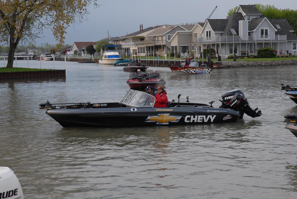 B7C82A91-D122-4D41-B3E0-E1DA46948335