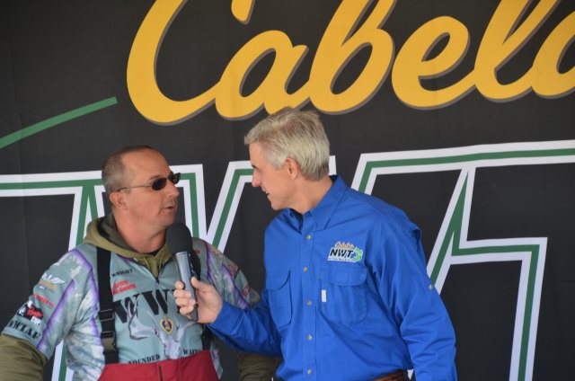 B8916FF0-4ABD-4FB4-83A5-2CB42858353E