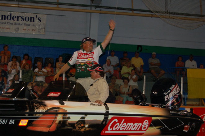 B8ECBE64-EF7E-4256-97D8-55936F7C4A86