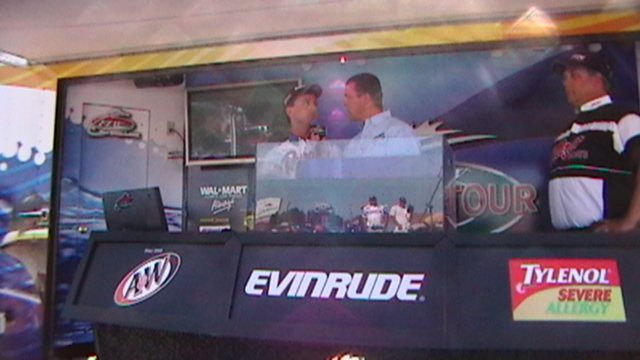 BBDE72F0-F06A-4644-8E35-DFA69372A07E