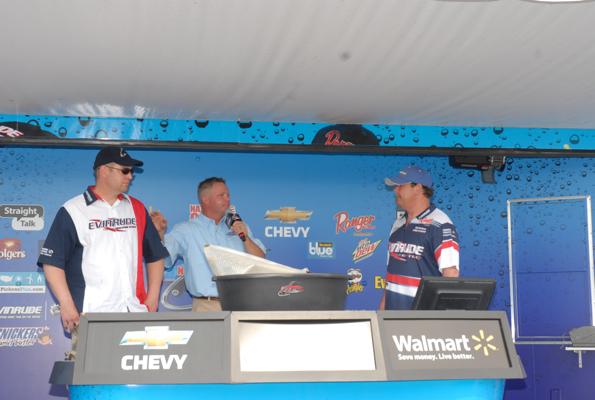 BE5AF566-11F7-4E8B-ABDA-1287CED475F3