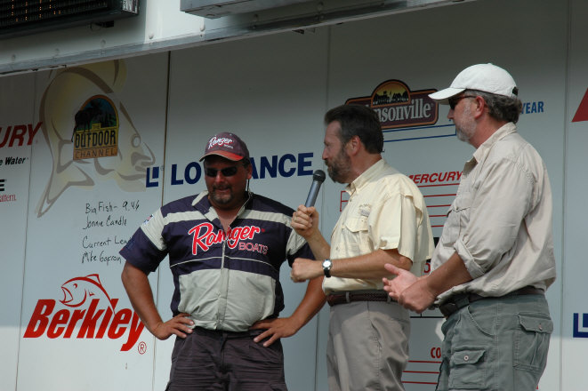 BE8FB5E2-B418-40E2-B1FC-E86F04156707