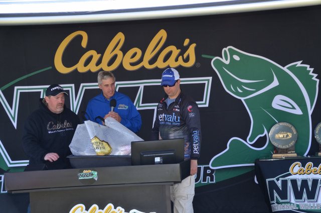 BF7DD801-80E4-466D-A37F-6AE40A671D64