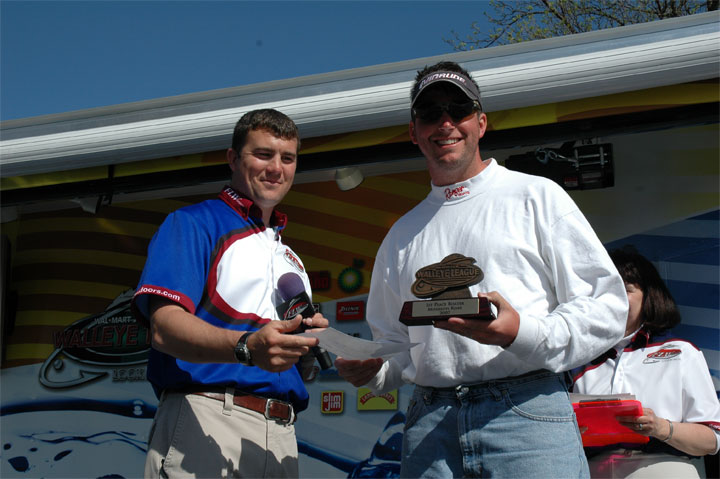 C05B17B2-AA58-4F0F-A3A3-133BE226252E