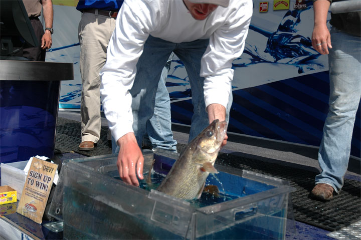 C1D5C49C-F877-48A6-BFE0-56AD7A30C96C